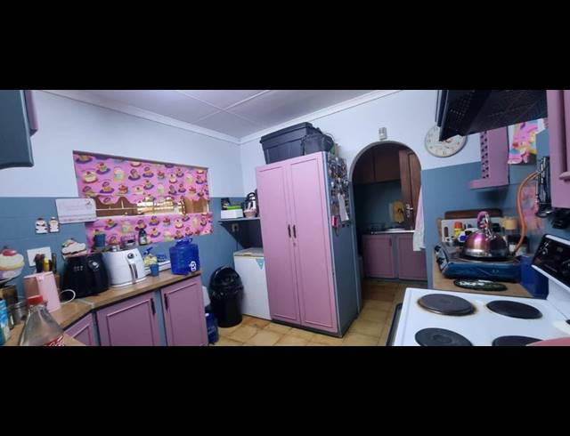 3 BEDROOM HOUSE FOR SALE IN MEYERVILLE